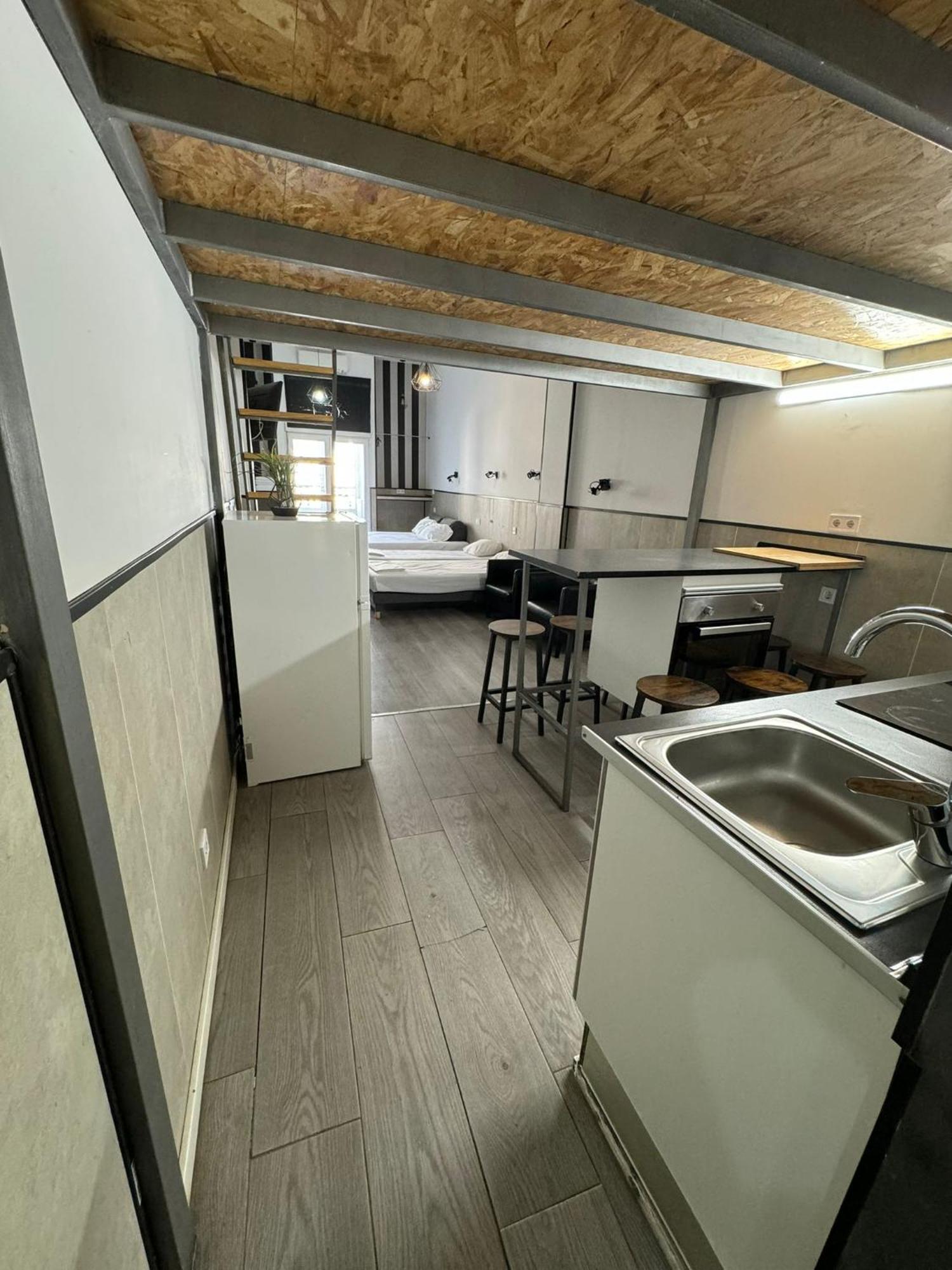 Aparsol Apartments Madrid Exterior photo